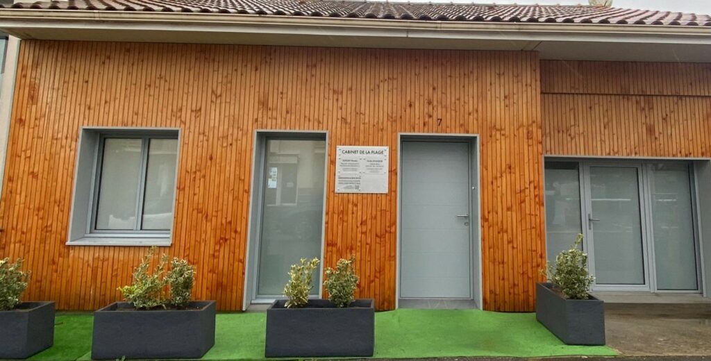 Vue extérieur du bâtiment &Sensdesoi